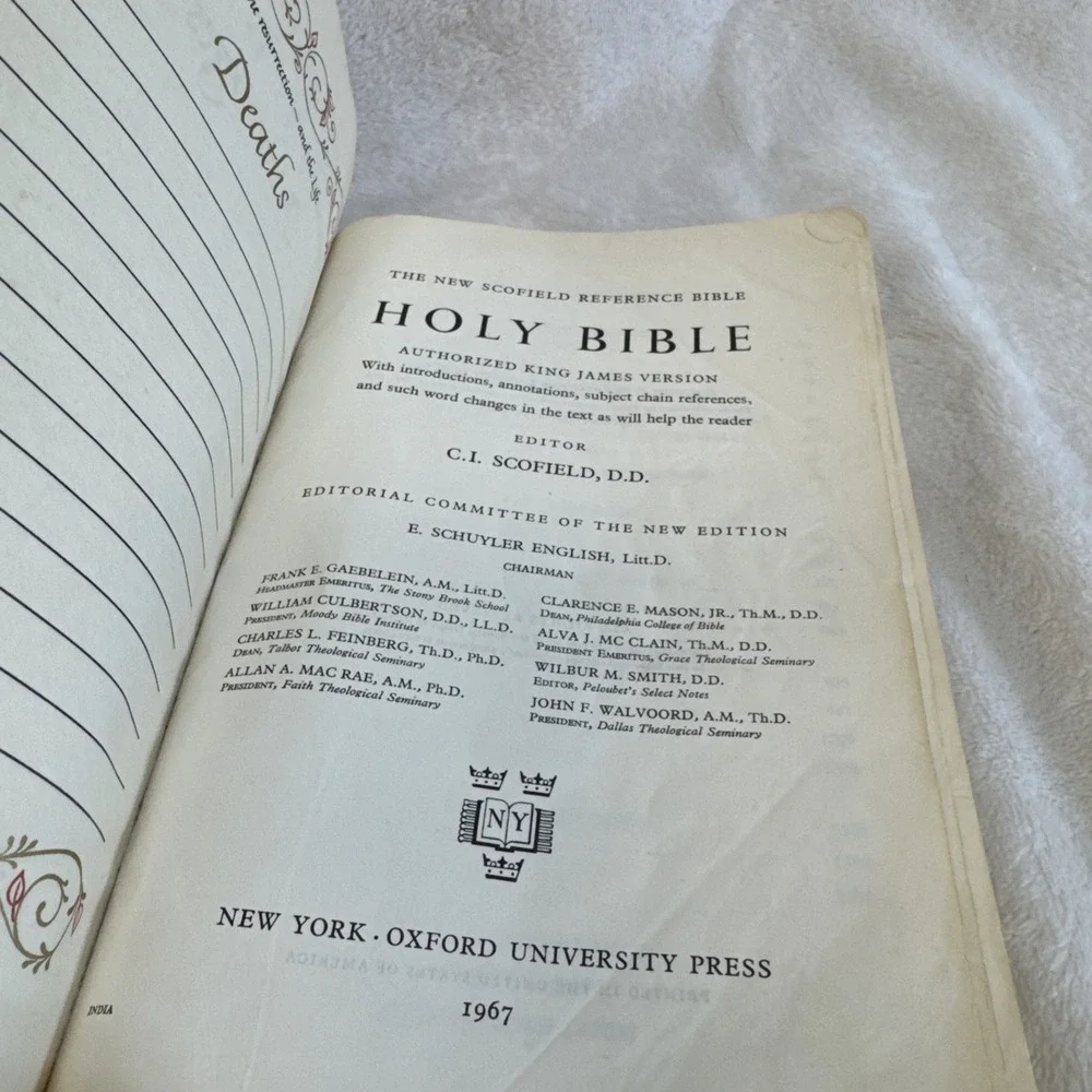 Holy Bible New Scofield Reference Ed KJV Genuine Cowhide Leather Oxford 1967 VTG